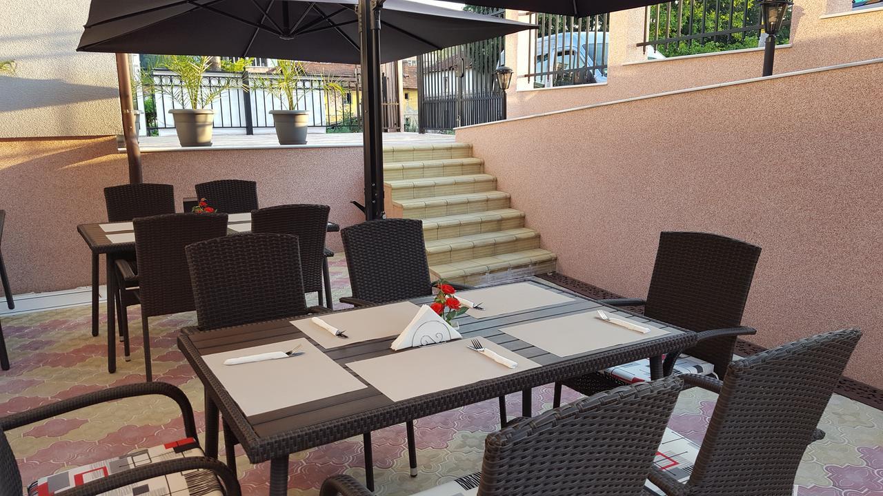 Emmar Zlatograd Hotel Exterior photo